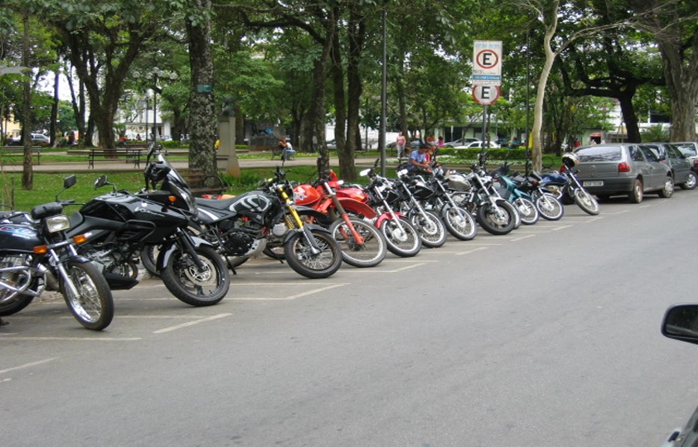 Ir para  <p>A produ&ccedil;&atilde;o de motocicletas no pa&iacute;s totalizou 92.791 unidades em agosto. O n&uacute;mero representa uma queda de 18,6% na compara&ccedil;&atilde;o com o mesmo per&iacute;odo do ano passado,...